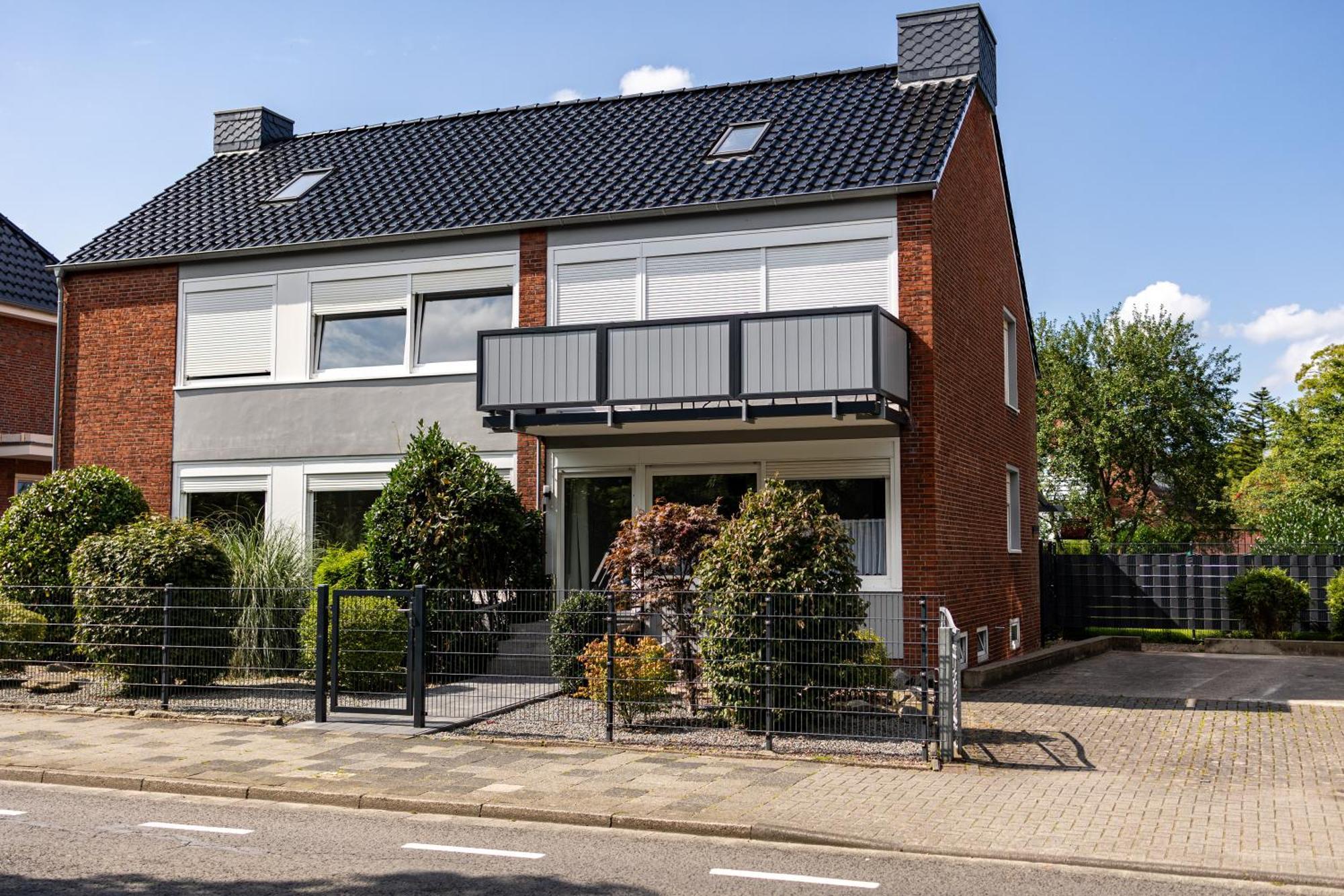 Visiet - Ferienwohnungen In Emden Buitenkant foto