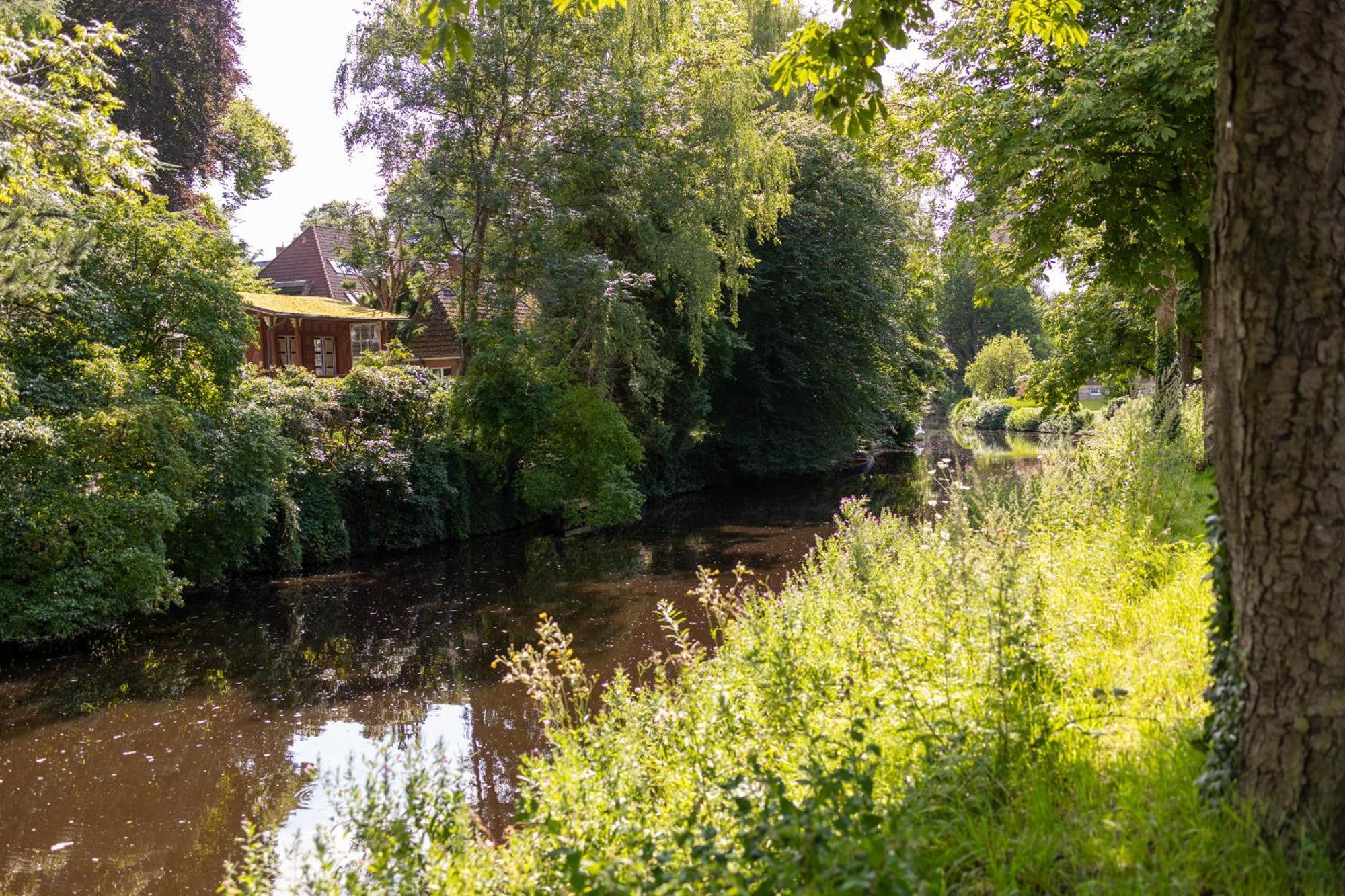 Visiet - Ferienwohnungen In Emden Buitenkant foto
