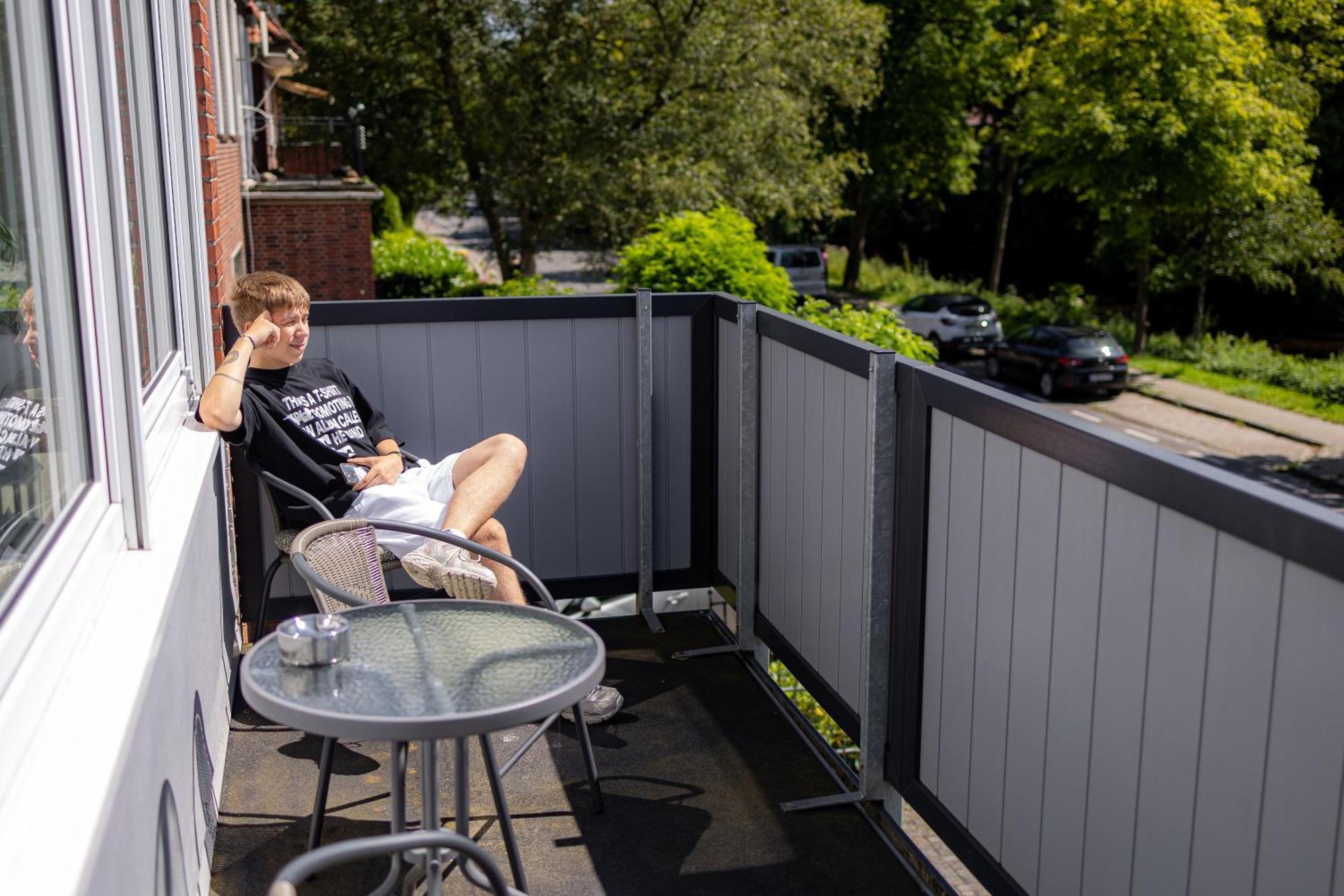 Visiet - Ferienwohnungen In Emden Buitenkant foto